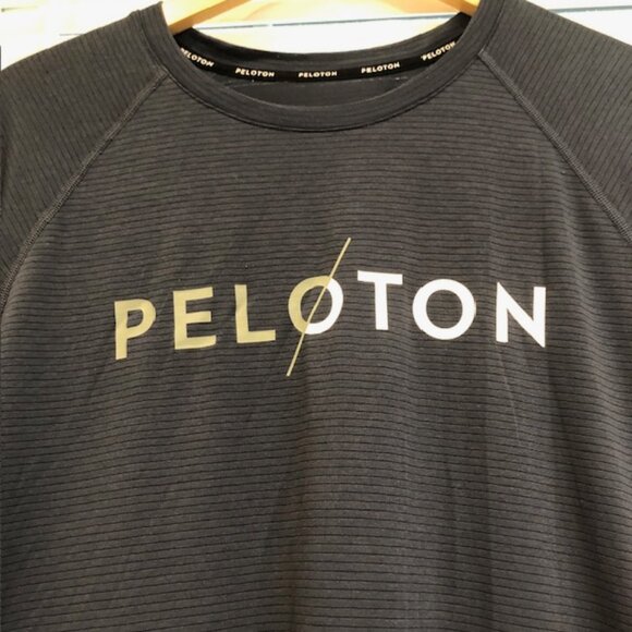 Peloton Lightweight Unisex T-Shirt Size L Pre-Owned - Picture 4 of 14
